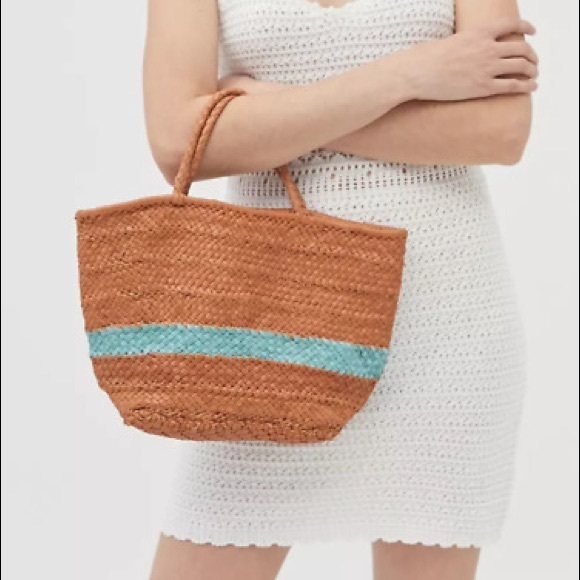 Leather Woven Tote Bag - Picture 2 of 9